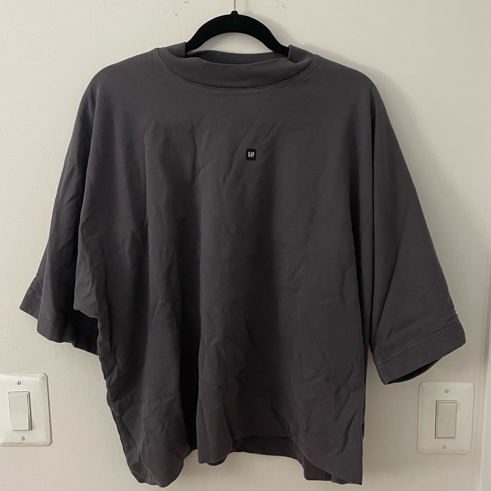 Yeezy Gap Men’s Tee size small